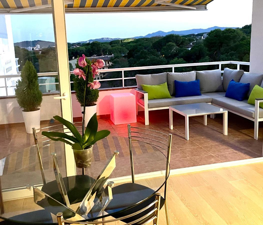 Appartamento Modern Penthouse With Big Terrace Platja d'Aro Esterno foto