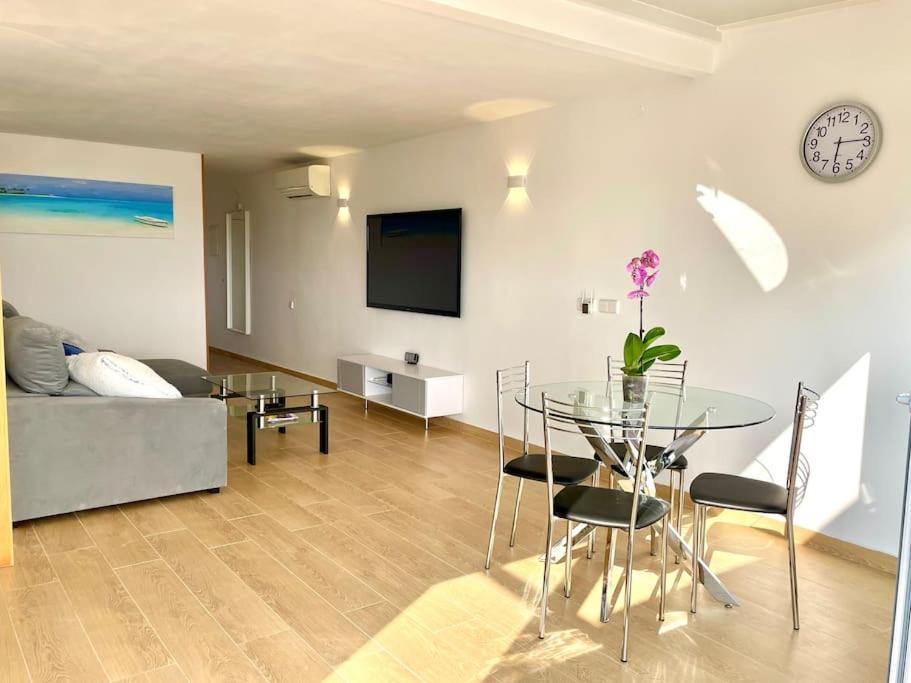 Appartamento Modern Penthouse With Big Terrace Platja d'Aro Esterno foto