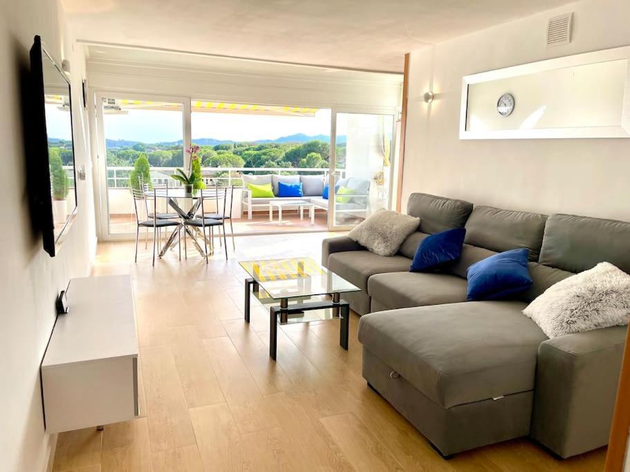 Appartamento Modern Penthouse With Big Terrace Platja d'Aro Esterno foto