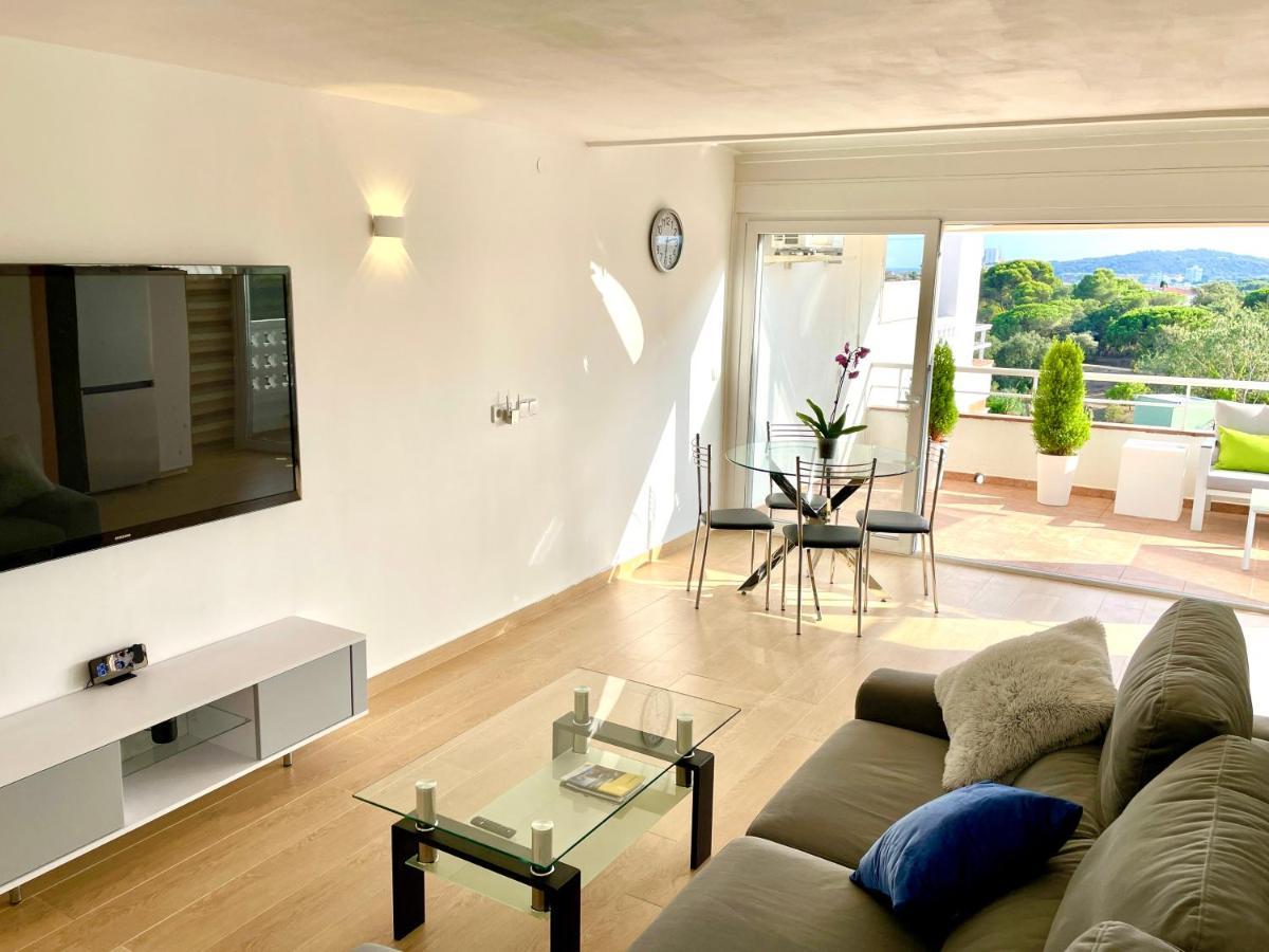 Appartamento Modern Penthouse With Big Terrace Platja d'Aro Esterno foto
