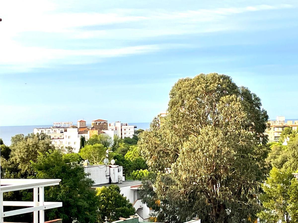 Appartamento Modern Penthouse With Big Terrace Platja d'Aro Esterno foto