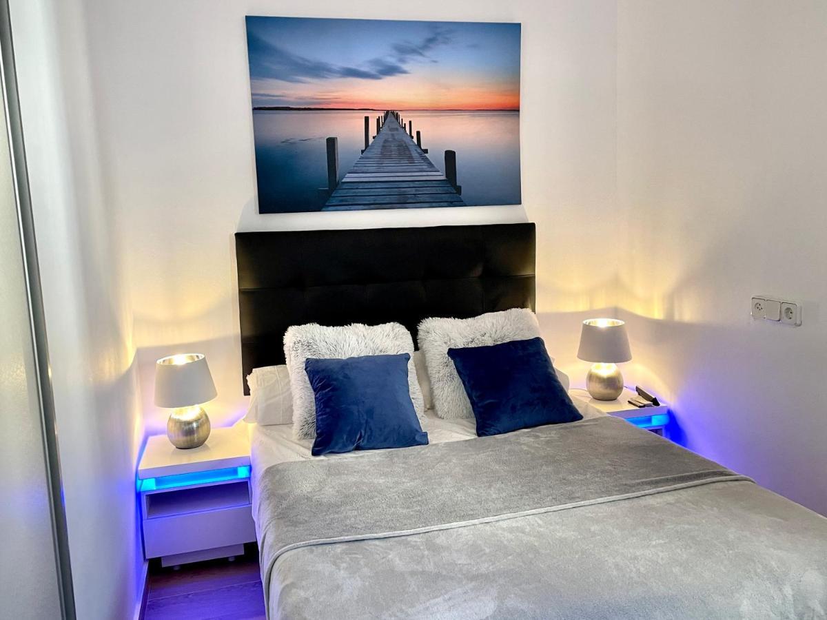 Appartamento Modern Penthouse With Big Terrace Platja d'Aro Esterno foto